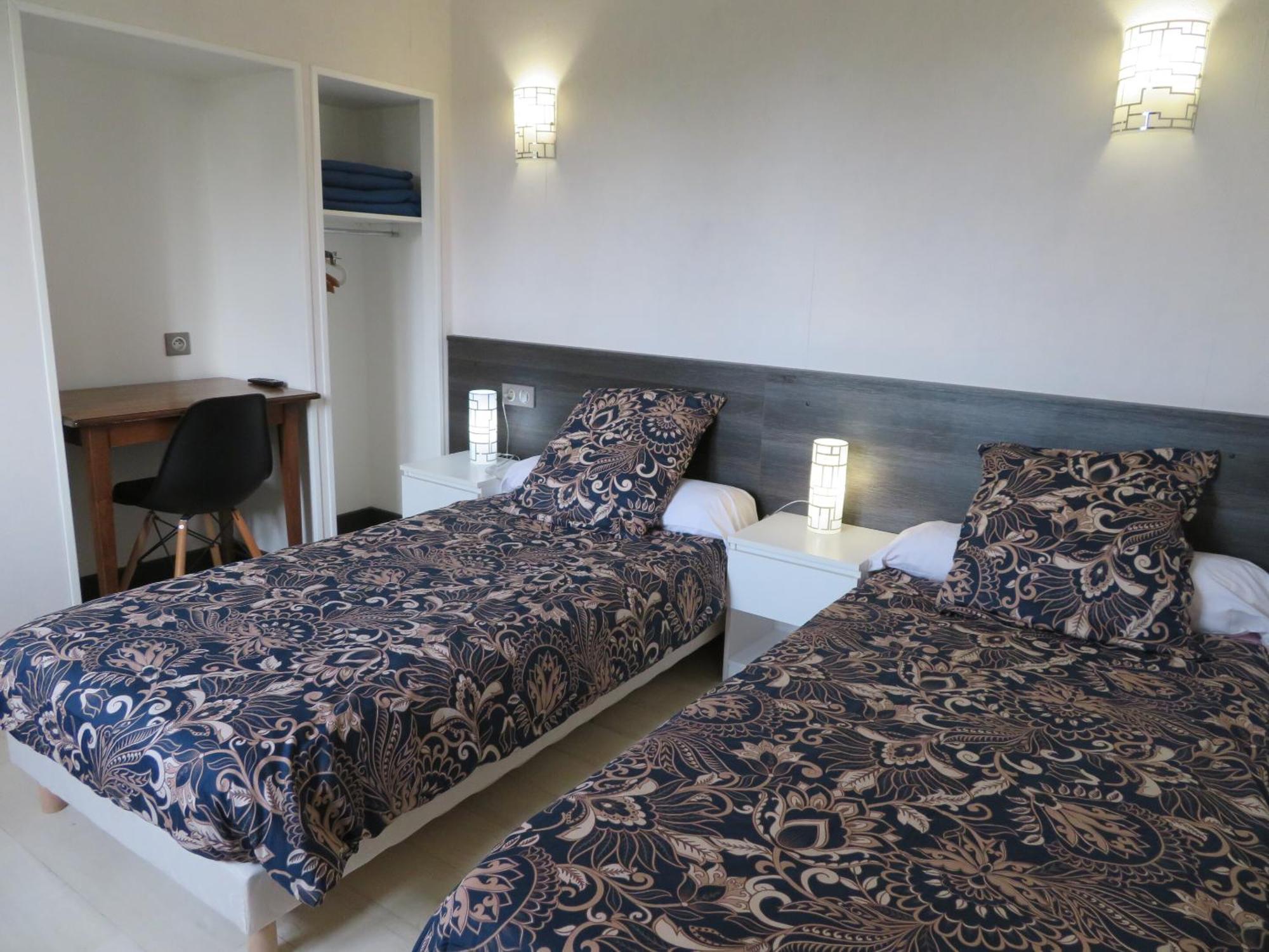 Auberge D'Ici Et D'Ailleurs Cressensac-Sarrazac Rum bild